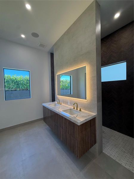 Master Bath