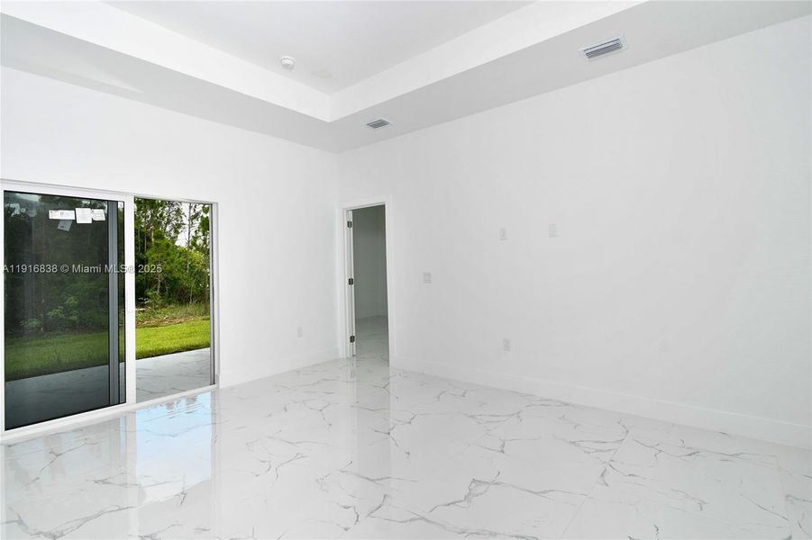 Spacious, unfurnished interior of a new home in , Lehigh Acres (Image 18). Spacious, unfurnished interior of a new home in , Lehigh Acres (Image 18).