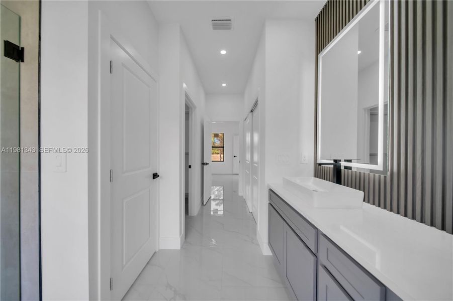 Furnished interior view inside a new home in , Lehigh Acres (Image 10).