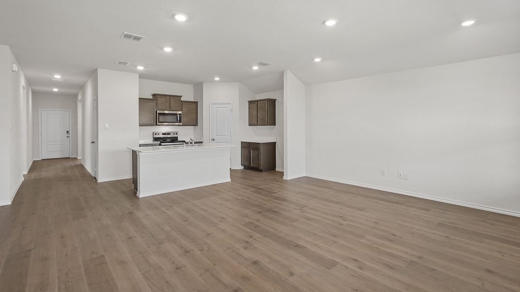 Spacious, unfurnished interior of a new home in Riverfield, Josephine (Image 26). Spacious, unfurnished interior of a new home in Riverfield, Josephine (Image 26).