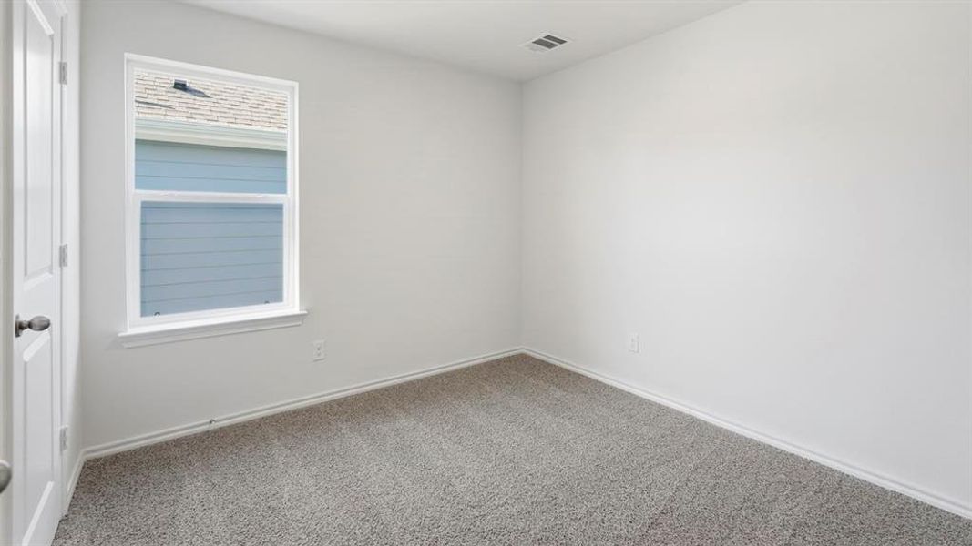 Spacious, unfurnished interior of a new home in Arbor Trails South, Princeton (Image 21).