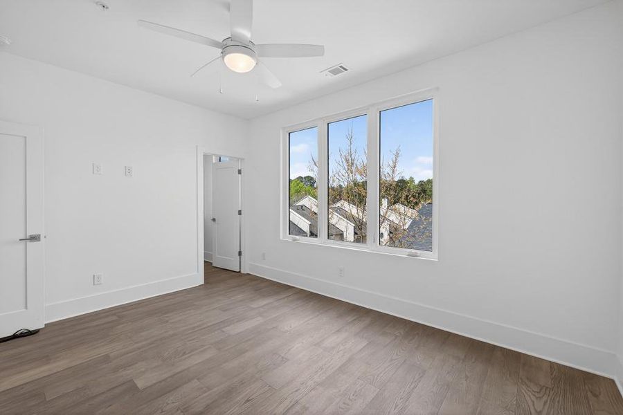 Spacious, unfurnished interior of a new home in , Decatur (Image 48).