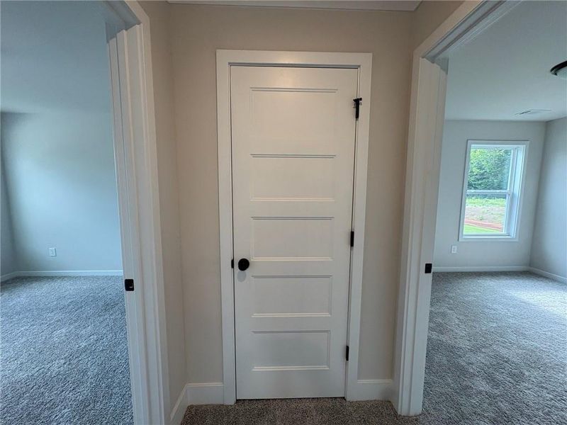 Spacious, unfurnished interior of a new home in Greenefield, Cartersville (Image 15).