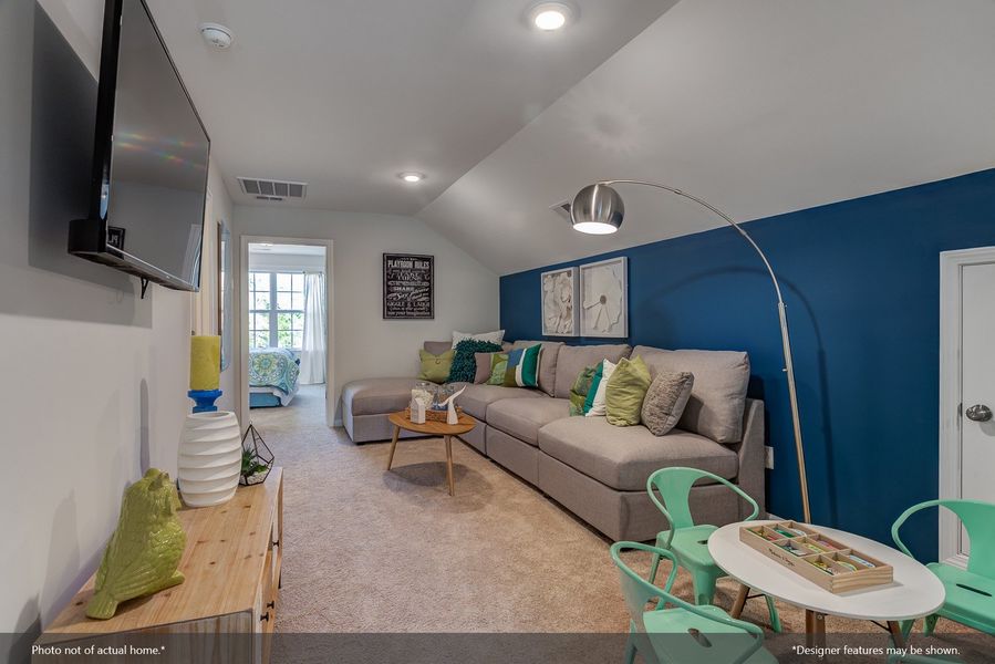 Furnished interior view inside a new home in Arcadia, Myrtle Beach (Image 7).