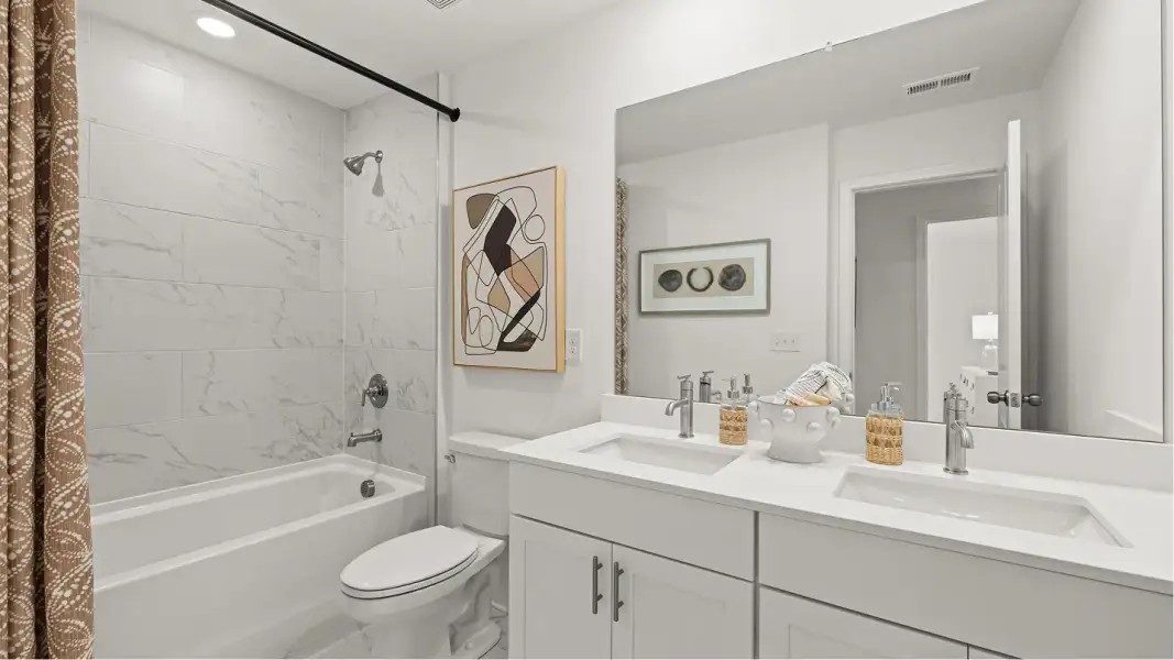 3768 Fairmont Bath2 F2 Base3 050925