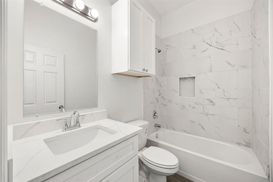 Furnished interior view inside a new home in , Houston (Image 7).