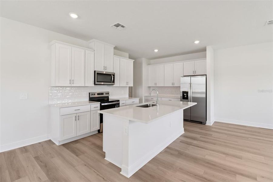Furnished interior view inside a new home in Cyrene at Minneola, Minneola (Image 12).