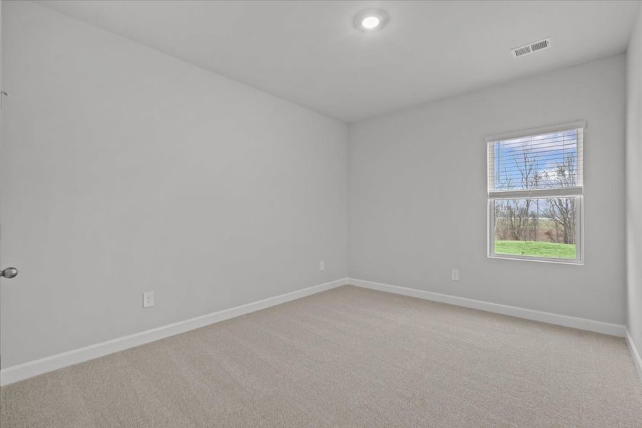Spacious, unfurnished interior of a new home in Collier Ridge, Moore (Image 16).