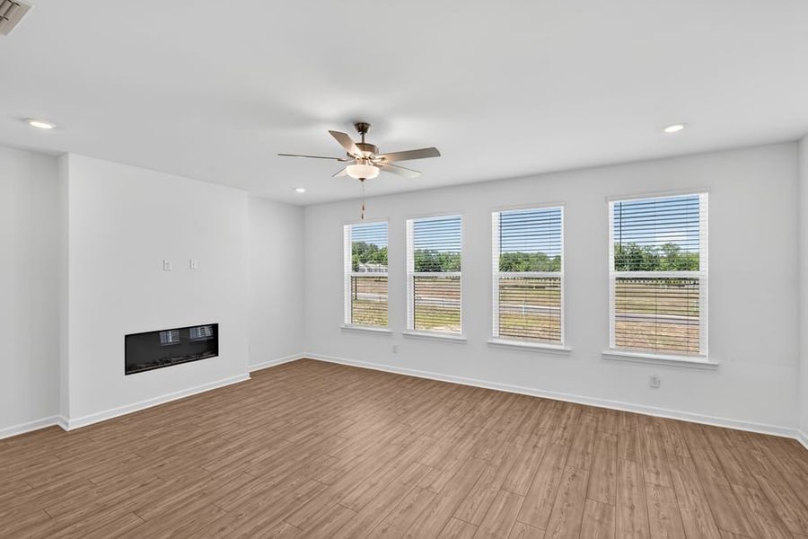 Spacious, unfurnished interior of a new home in Alder Creek, Cumming (Image 13). Spacious, unfurnished interior of a new home in Alder Creek, Cumming (Image 13).