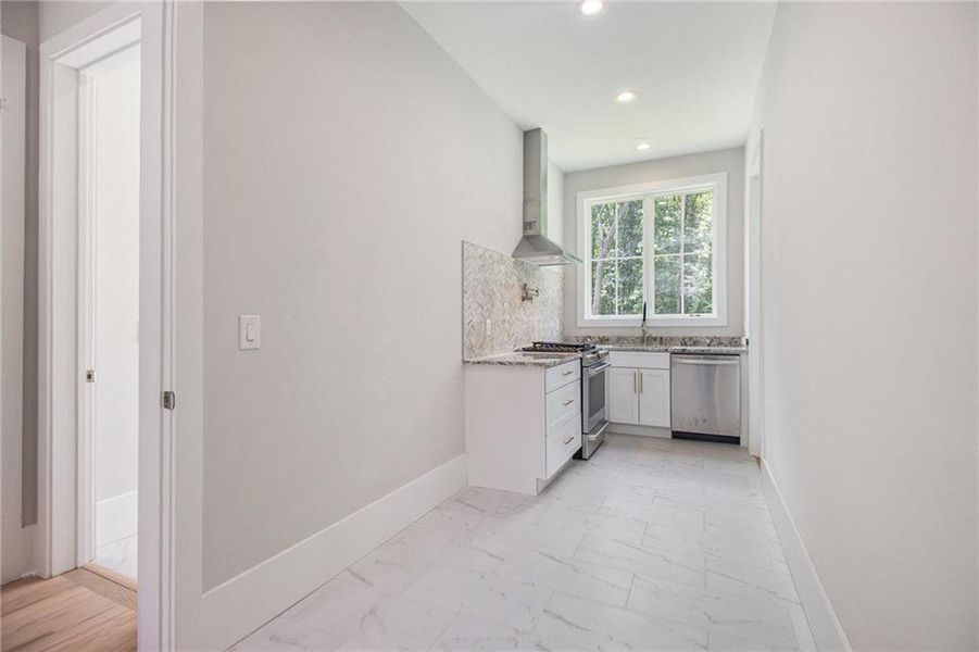 Image 58 of a home in .