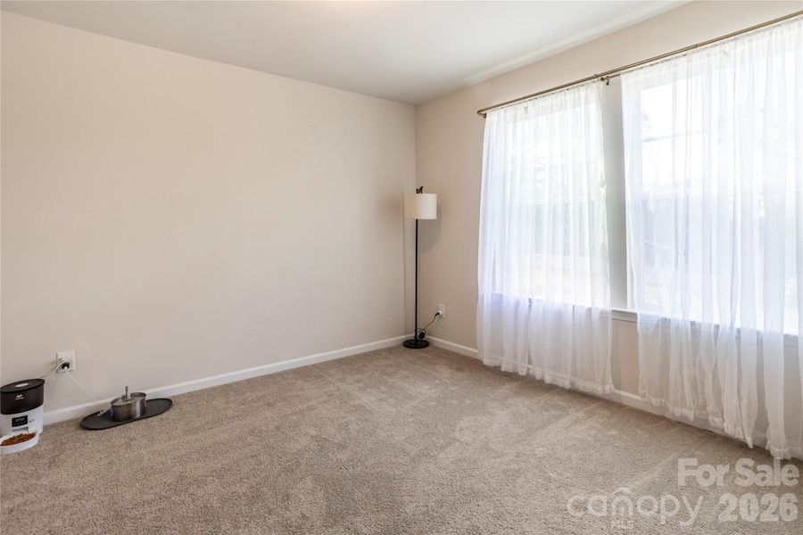 Spacious, unfurnished interior of a new home in , Kings Mountain (Image 20).