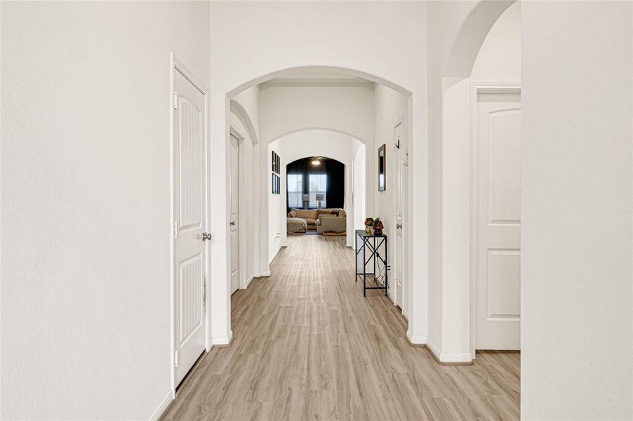 Spacious, unfurnished interior of a new home in Oakwood Estates, Waller (Image 21). Spacious, unfurnished interior of a new home in Oakwood Estates, Waller (Image 21).