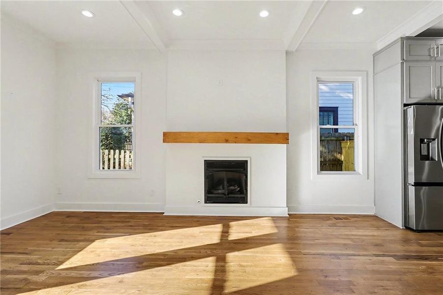 Spacious, unfurnished interior of a new home in , Atlanta (Image 24).