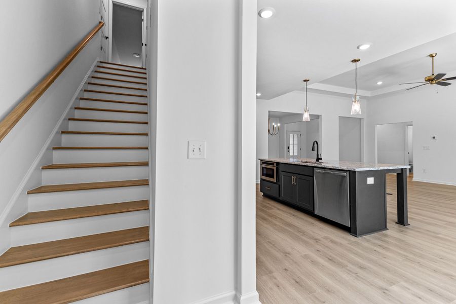 Image 44 of a home in Golfview.