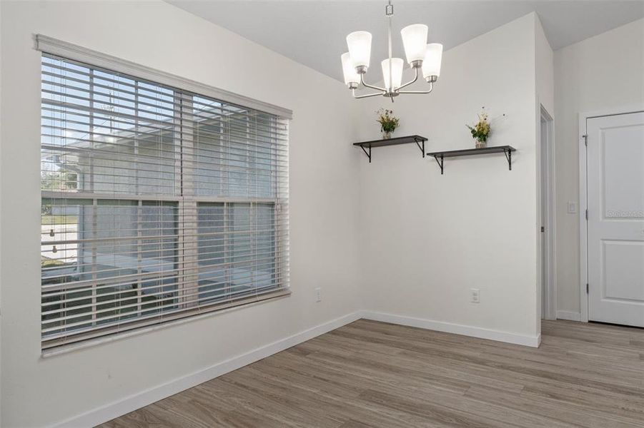 Spacious, unfurnished interior of a new home in , Weeki Wachee (Image 21).