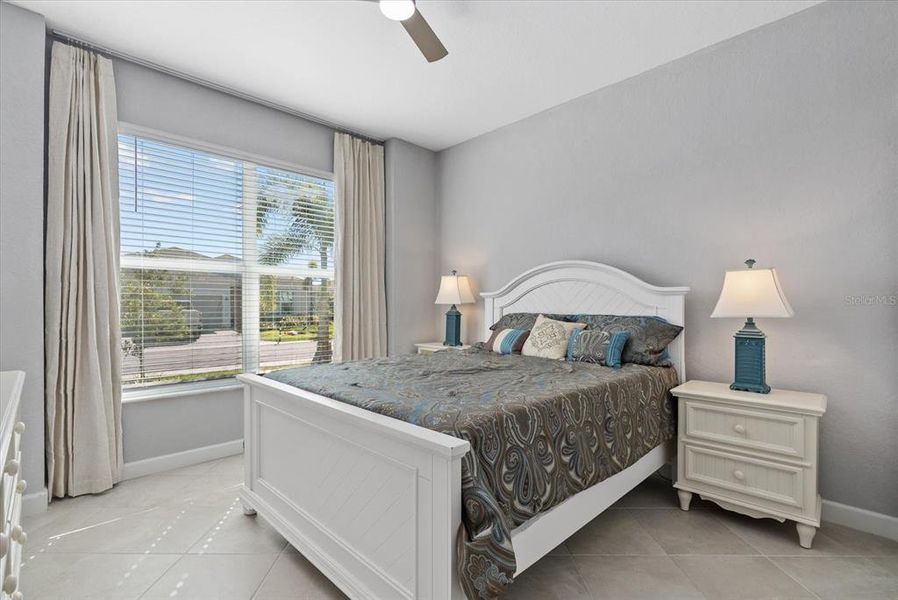 Furnished interior view inside a new home in , Englewood (Image 39).