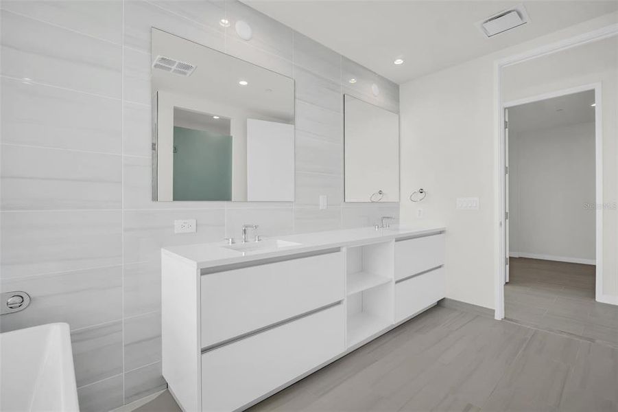 Furnished interior view inside a new home in , St. Petersburg (Image 18).