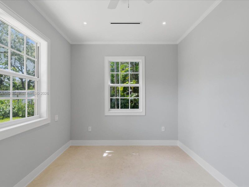 Spacious, unfurnished interior of a new home in , South Miami (Image 52).