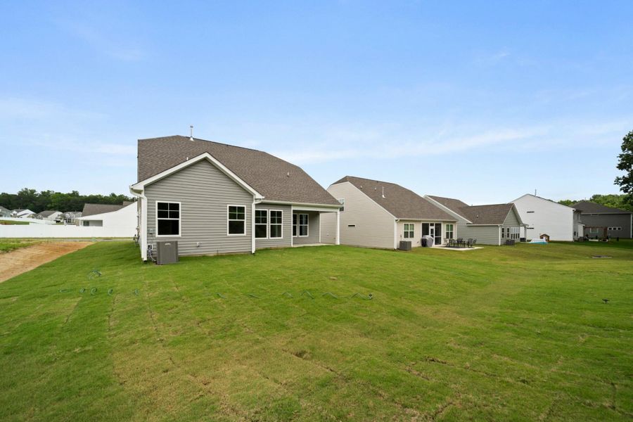 Image 41 of a home in Hopewell Garden.