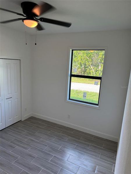 Spacious, unfurnished interior of a new home in , Port Charlotte (Image 11).