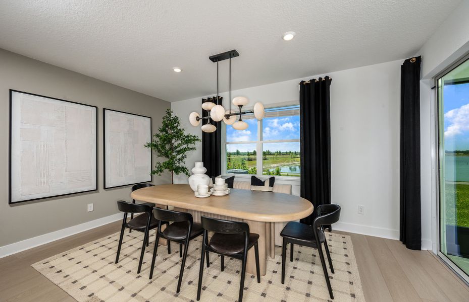 Representative furnished interior of a home built from the Yellowstone by Pulte Homes in Riverwood, Zephyrhills (Image 16).