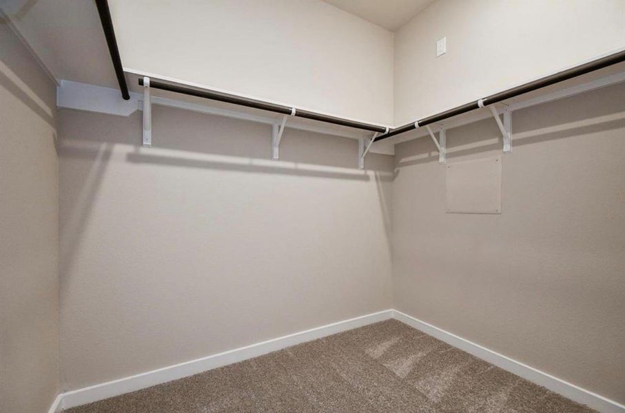 Spacious, unfurnished interior of a new home in Arabella on the Prairie, Richmond (Image 25).