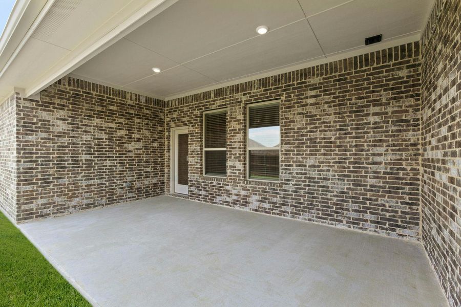 Exterior details and patio area of a home in Westside Preserve, Midlothian (Image 3).