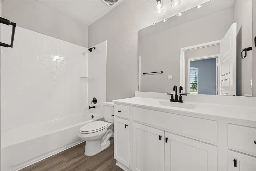 Furnished interior view inside a new home in , Angleton (Image 8).