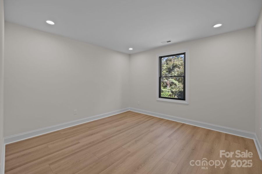 Spacious, unfurnished interior of a new home in , Wesley Chapel (Image 24). Spacious, unfurnished interior of a new home in , Wesley Chapel (Image 24).