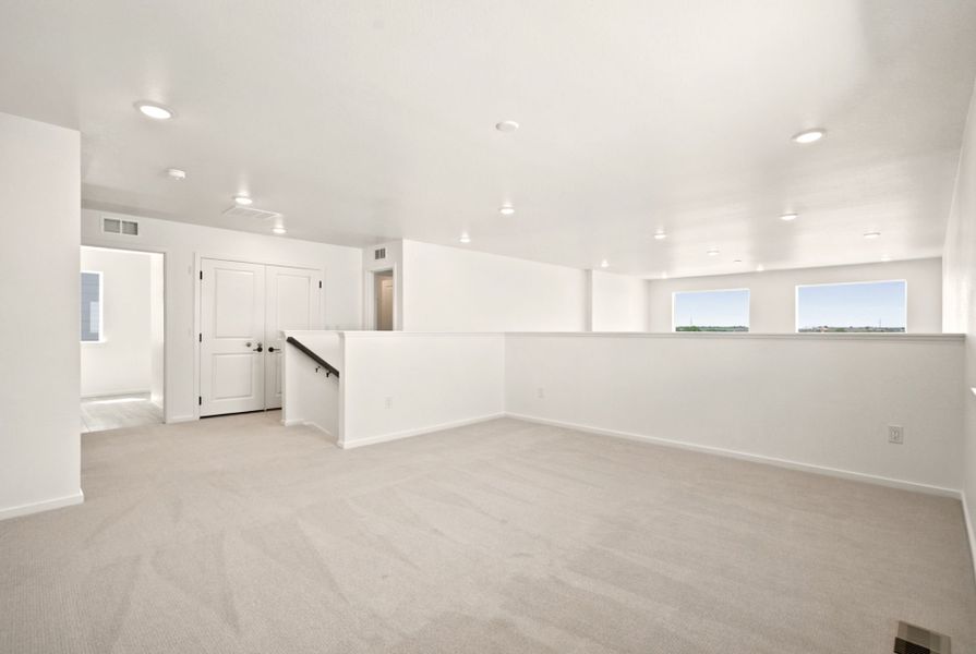 Spacious, unfurnished interior of a new home in Cordovan, Longmont (Image 23). Spacious, unfurnished interior of a new home in Cordovan, Longmont (Image 23).