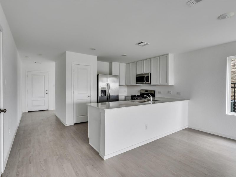 Furnished interior view inside a new home in , Katy (Image 12).