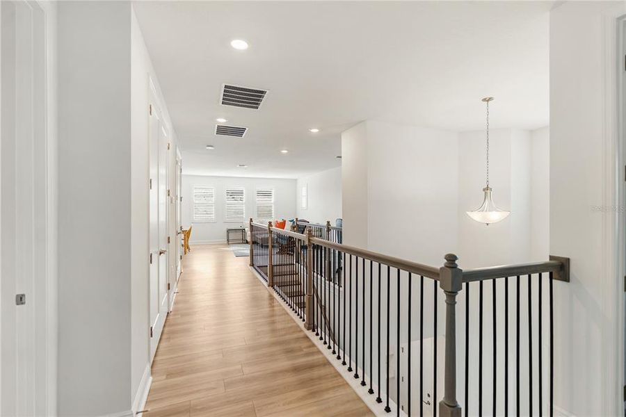 Furnished interior view inside a new home in Sweetwater at Lakewood Ranch, Bradenton (Image 62). Furnished interior view inside a new home in Sweetwater at Lakewood Ranch, Bradenton (Image 62).