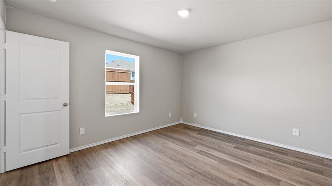 Spacious, unfurnished interior of a new home in Sunnycreek, Crowley (Image 13).
