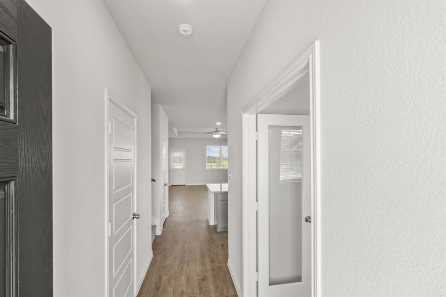 Spacious, unfurnished interior of a new home in Retreat at Fossil Creek, Fort Worth (Image 17).