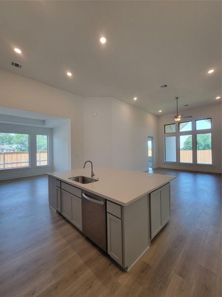 Gorgeous Open Concept Floorplan Gorgeous Open Concept Floorplan