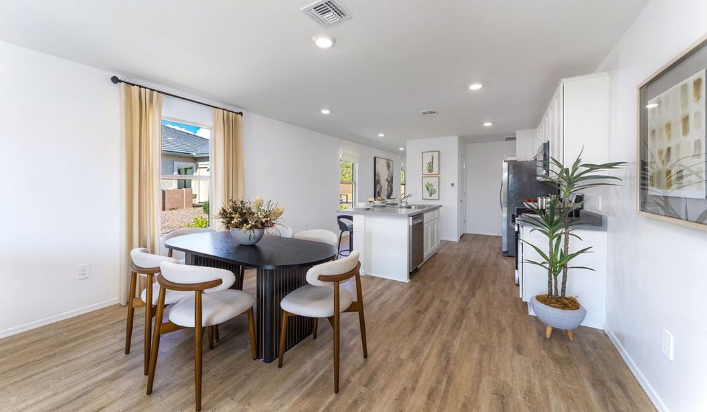 Furnished interior view inside a new home in Entrada Del Toro at Rancho Sahuarita, Sahuarita (Image 9).