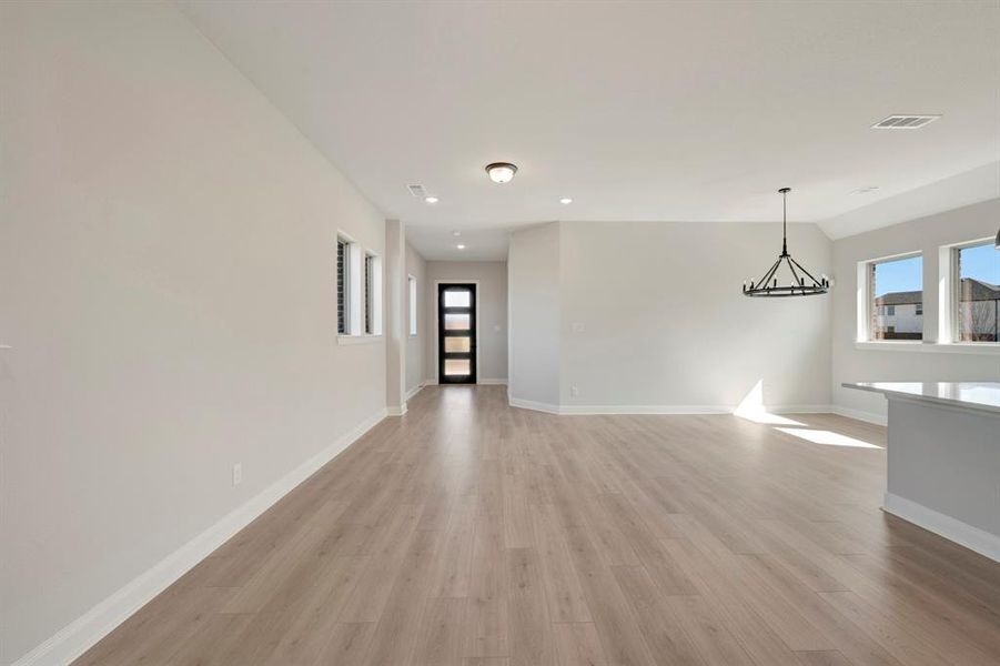 Spacious, unfurnished interior of a new home in Talia – Cottage Series, Mesquite (Image 25).