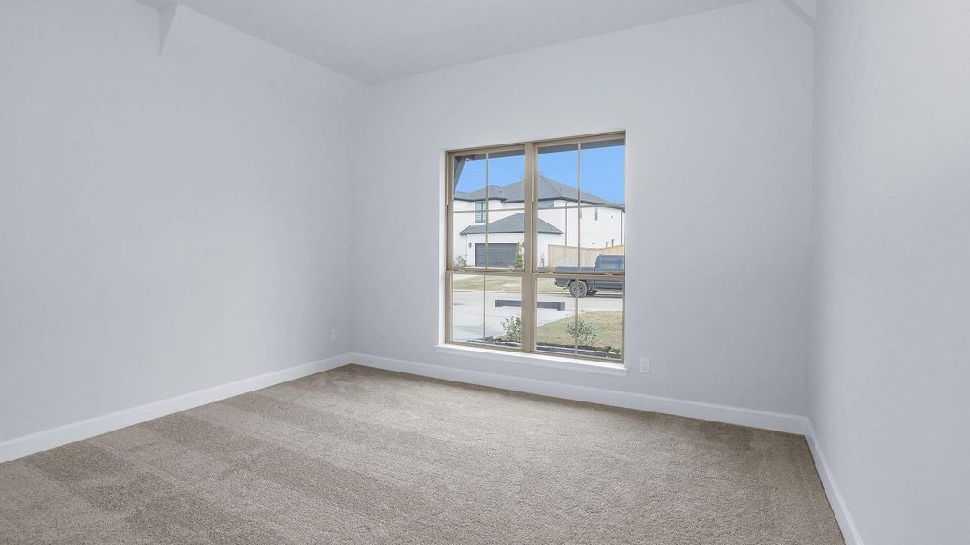 Spacious, unfurnished interior of a new home in Kresston, Montgomery (Image 12).