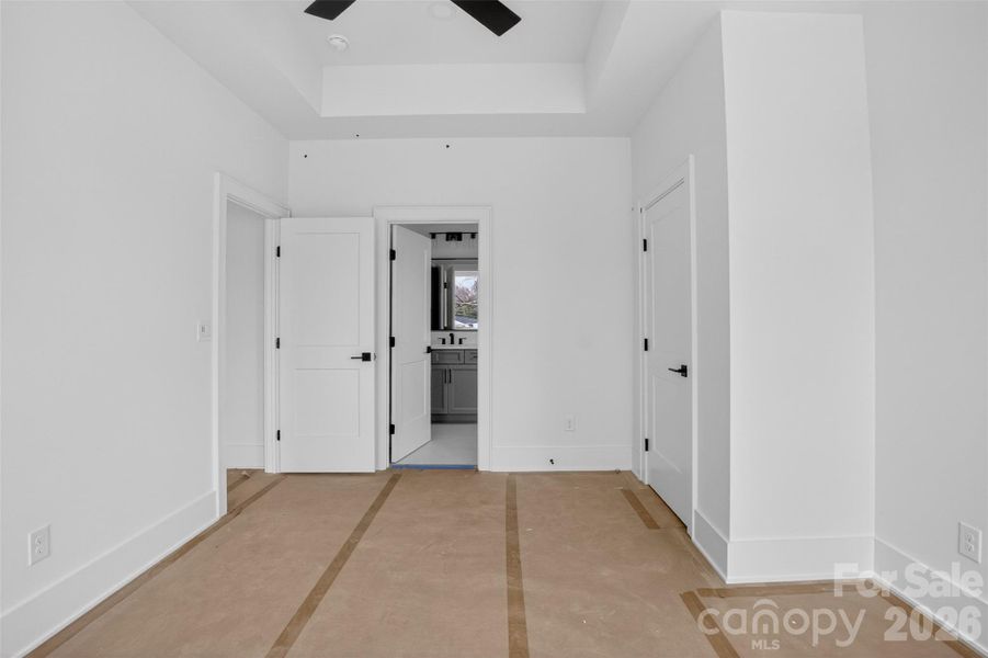 Image 36 of a home in .