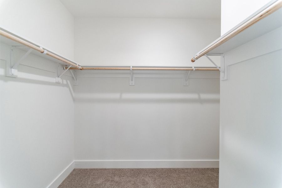 Spacious, unfurnished interior of a new home in Brush Creek, Fairview (Image 40).