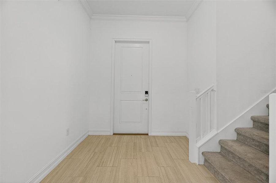 Spacious, unfurnished interior of a new home in , Tampa (Image 45).