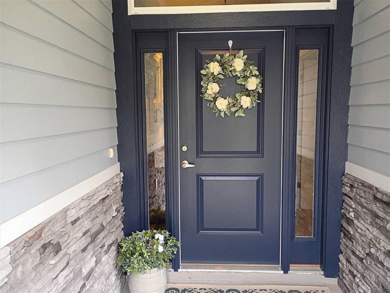 Exterior details and patio area of a home in , Lake City (Image 33).