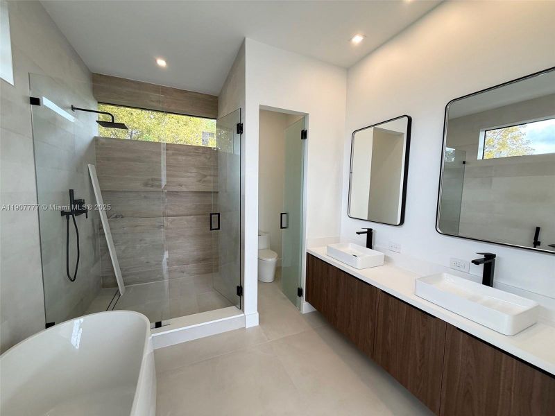 Furnished interior view inside a new home in , Surfside (Image 5).