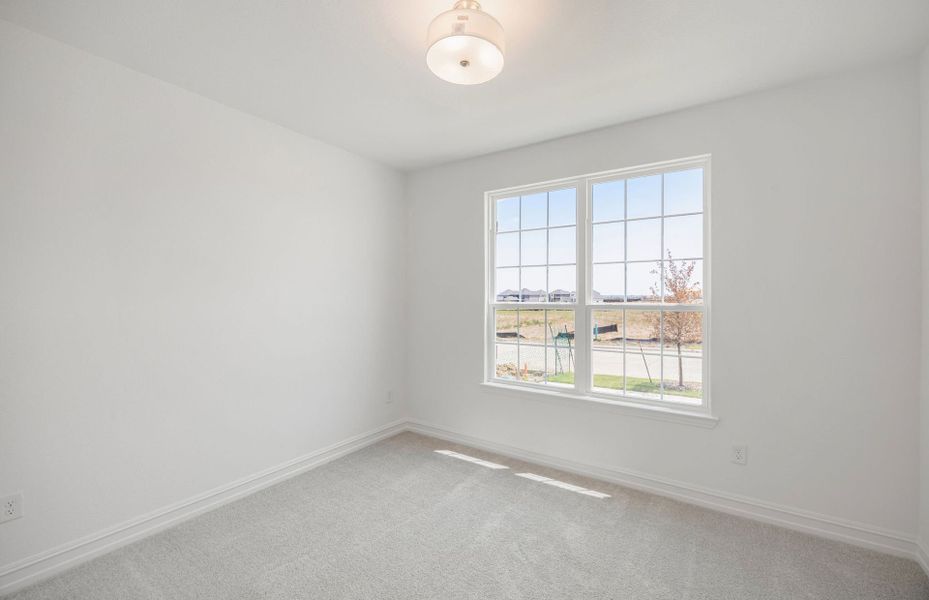 Spacious, unfurnished interior of a new home in Pinnacle at Legacy Hills, Celina (Image 24).