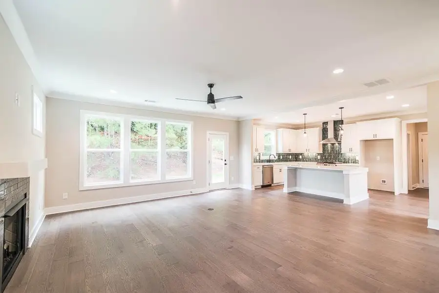Spacious, unfurnished interior of a new home in , Decatur (Image 14).