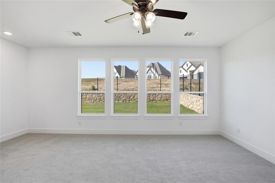 Spacious, unfurnished interior of a new home in Talon Hills, Fort Worth (Image 27).