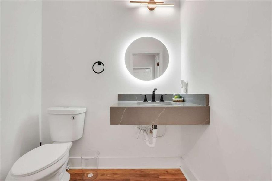Furnished interior view inside a new home in , Atlanta (Image 40).