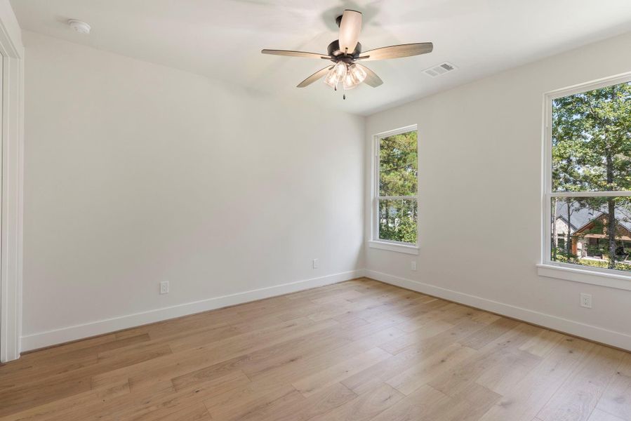 Spacious, unfurnished interior of a new home in , Montgomery (Image 38).
