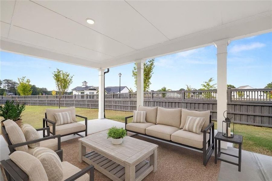 Exterior details and patio area of a home in Soleil Summit Chase, Snellville (Image 35).