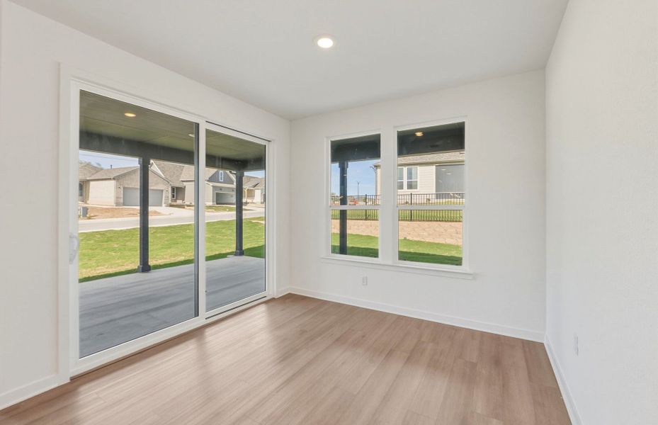 Representative unfurnished interior of a home built from the Mystique by Del Webb in Del Webb Sonoma Verde, Rockwall (Image 26).